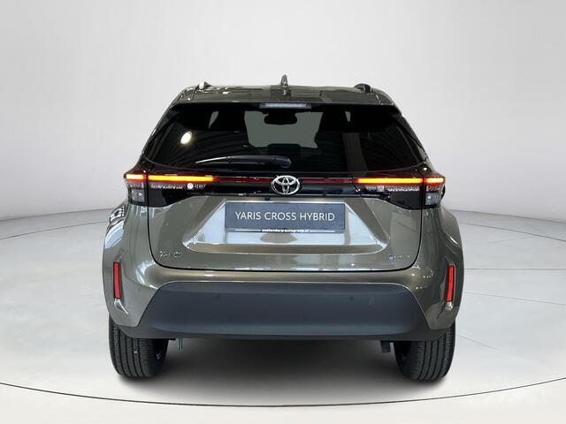 Toyota YARIS Cross 1.5 Hybrid 115 First Edition Comfort Pack