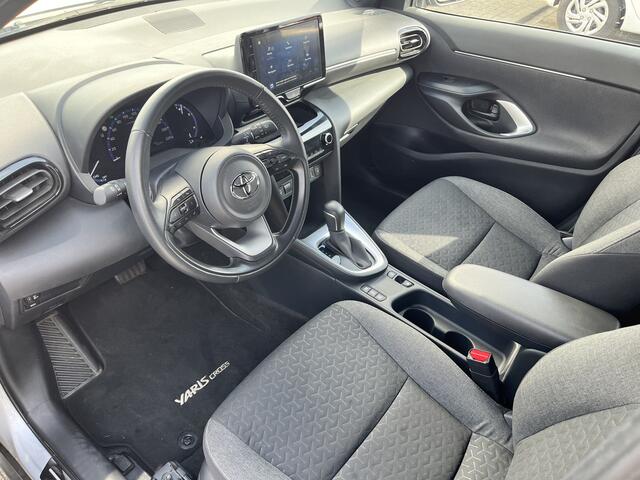 Toyota YARIS Cross 1.5 Hybrid Dynamic Limited Stoel Verwarming Parkeersensoren Voor en Achter Carplay keyless
