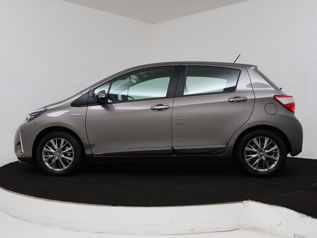 Toyota YARIS 1.5 Hybrid Executive Limited