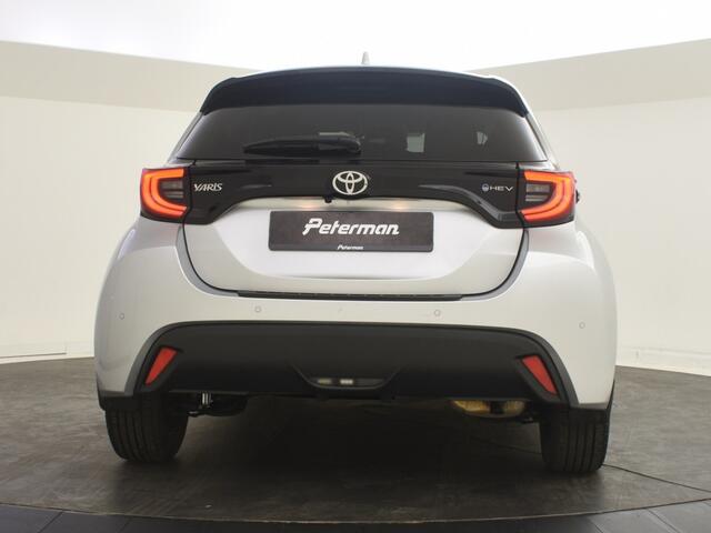 Toyota YARIS 1.5 Hybrid 115 Style | BSM | PDC V+A | Stuur en Stoelverwarming