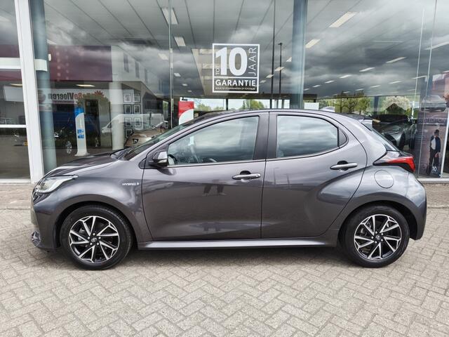 Toyota YARIS 1.5 Hybrid Dynamic | Keyless Entry & Start | Android Auto, Apple