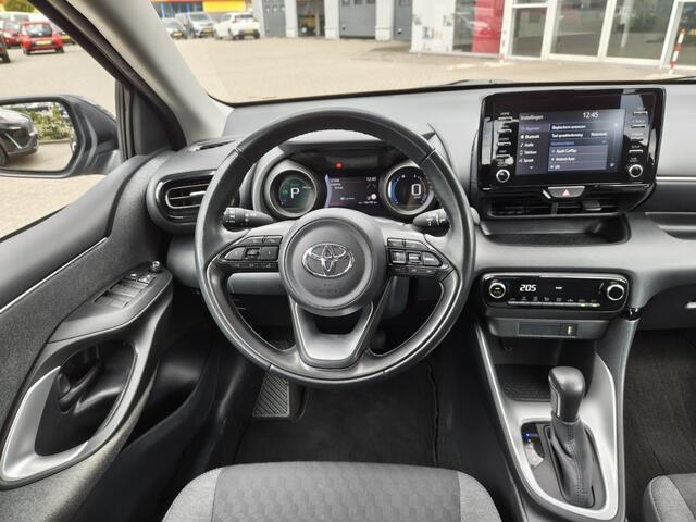 Toyota YARIS 1.5 Hybrid Dynamic | Keyless Entry & Start | Android Auto, Apple