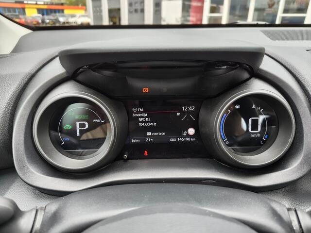 Toyota YARIS 1.5 Hybrid Dynamic | Keyless Entry & Start | Android Auto, Apple