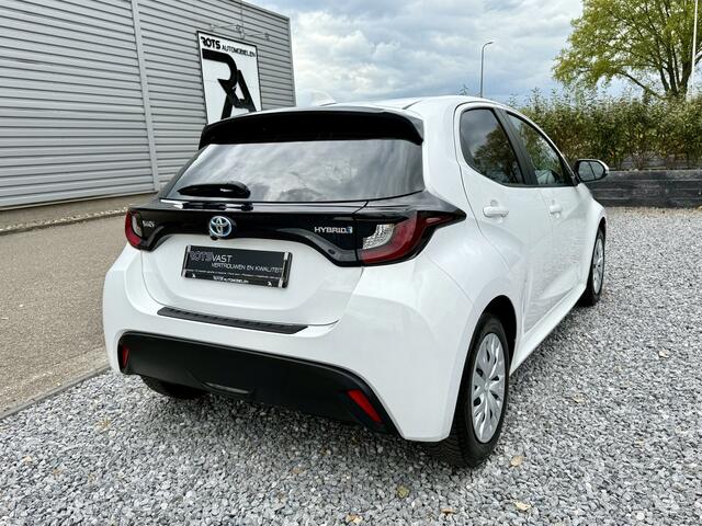 Toyota YARIS 1.5 Hybrid Active Navi|Camera|Carplay|Cruis|Stoelverw Wit
