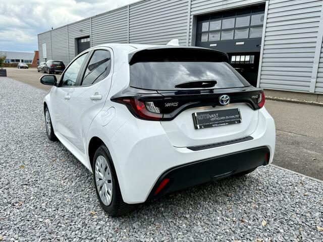Toyota YARIS 1.5 Hybrid Active Navi|Camera|Carplay|Cruis|Stoelverw Wit