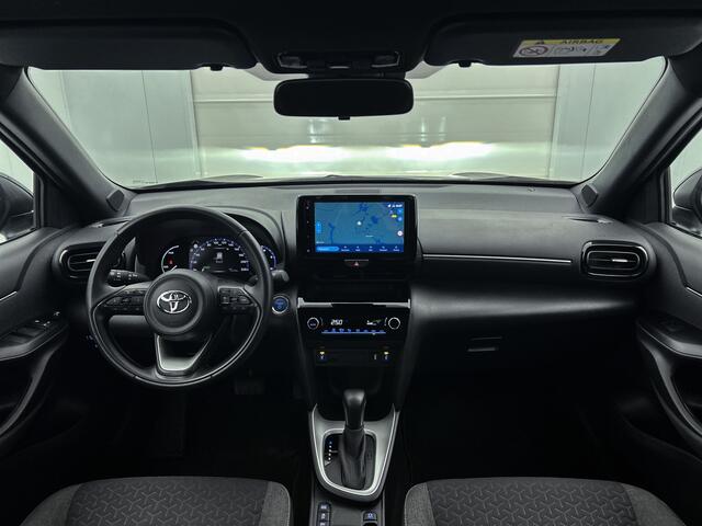Toyota YARIS Cross 1.5 Hybrid Dynamic | Stoelverwarming | Navigatie | Parkeersensoren voor en achter | Camera | Adaptive Cruise |