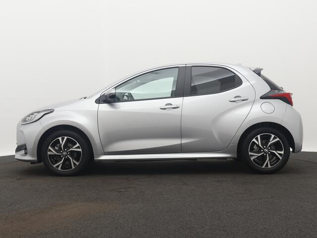 Toyota YARIS 1.5 Hybrid 115 First Edition | Navigatie | Camera | Climate Control | LM velgen | Cruise Control Adaptief |