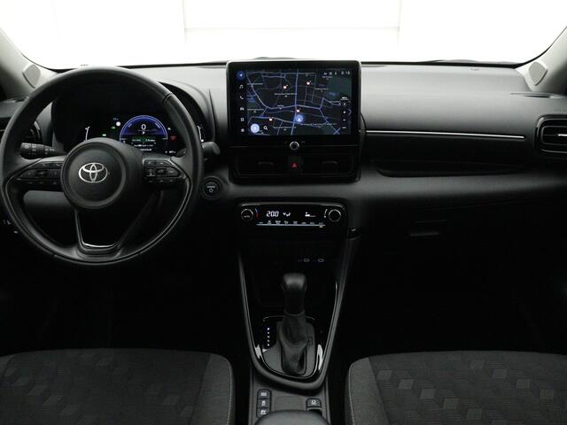 Toyota YARIS 1.5 Hybrid 115 First Edition | Navigatie | Camera | Climate Control | LM velgen | Cruise Control Adaptief |