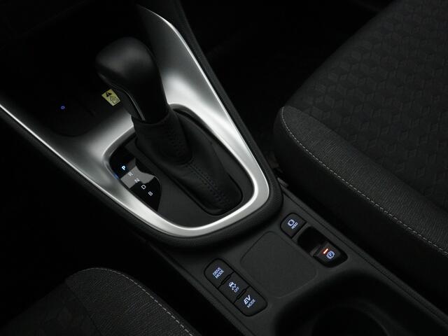 Toyota YARIS 1.5 Hybrid Business Plus Limited