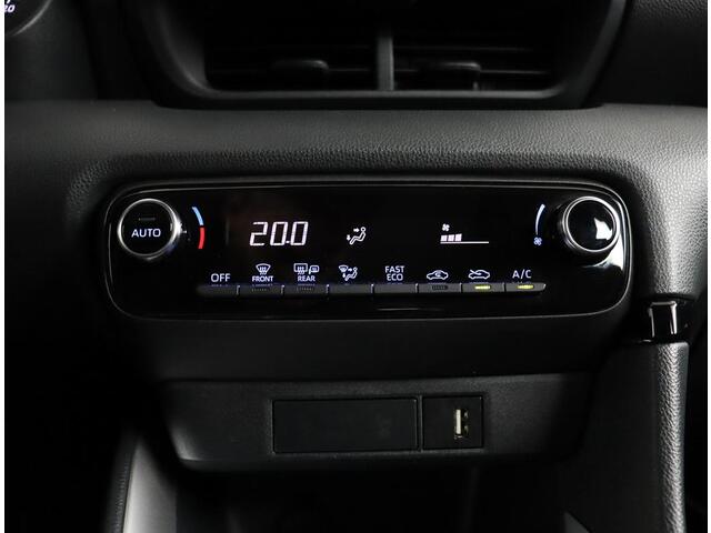 Toyota YARIS 1.5 Hybrid Active | Apple carplay/Android auto | Full map navigatie |