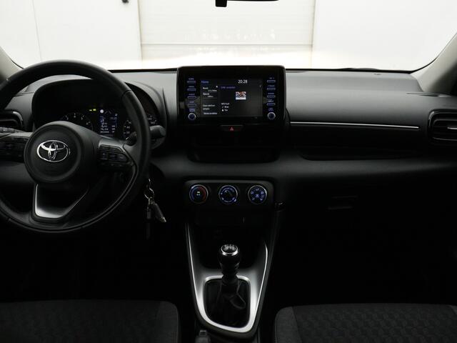 Toyota YARIS 1.5 VVT-i Active | Apple Carplay | Android Auto | Climate control | Achteruitrijcamera |