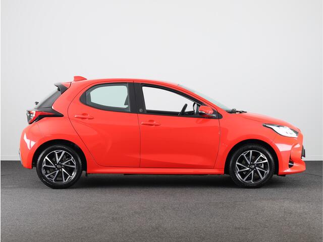 Toyota YARIS 1.5 Hybrid Executive Limited | Apple Carplay /- Android Auto | Stoelverwarming | Parkeercamera | Inkoop RS