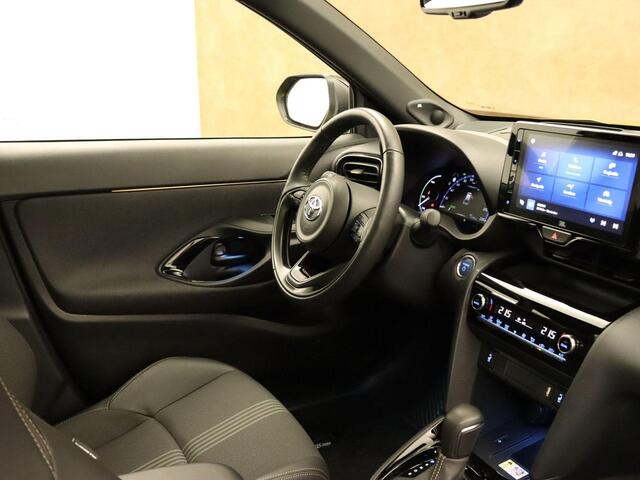 Toyota YARIS Cross 1.5 Hybrid Adventure - ORIGINEEL NEDERLANDSE AUTO - PANORAMADAK - ELEKTRISCHE ACHTERKLEP - NAVIGATIE FULL MAP - ACHTERUITRIJCAMERA - STUURVERWARING - CLIMATE CONTROL - PREMIUM SOUND SYSTEM (JBL) - KUNSTLEDEREN BEKLEDING - DODEHOEKDETECTIE - KEYLESS 
