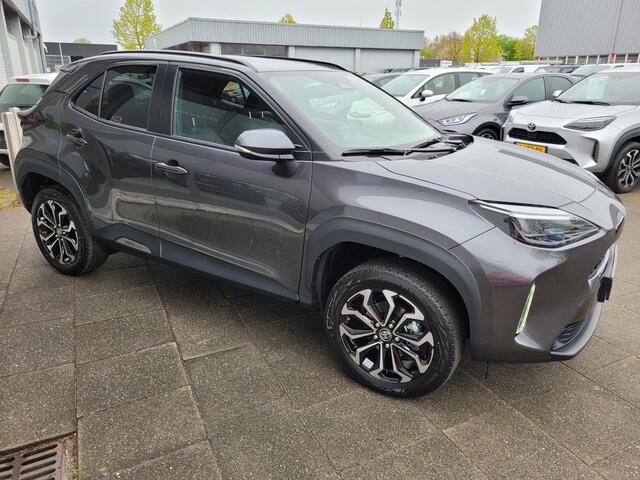 Toyota YARIS Cross 1.5 Hybrid 115 First Edition Limited Automaat 116pk Nieuwe auto!