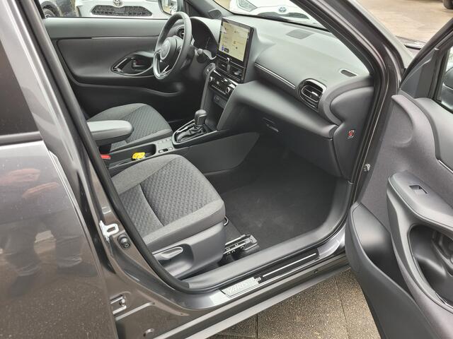 Toyota YARIS Cross 1.5 Hybrid 115 First Edition Limited Automaat 116pk Nieuwe auto!