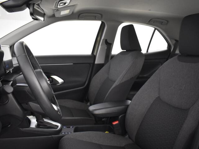 Toyota YARIS 1.5 Hybrid Active Plus | Electrische achterklep