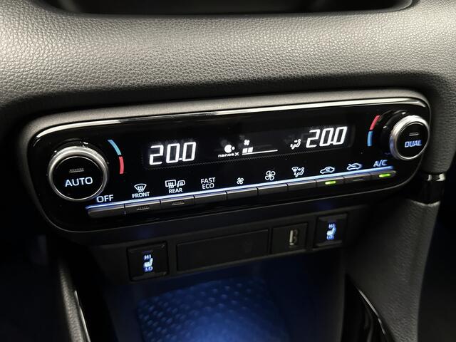 Toyota YARIS 1.5 Hybrid Executive | Bi-Tone | Blindspot | Sportstoelen | Navigatie | Stoelverwarming |