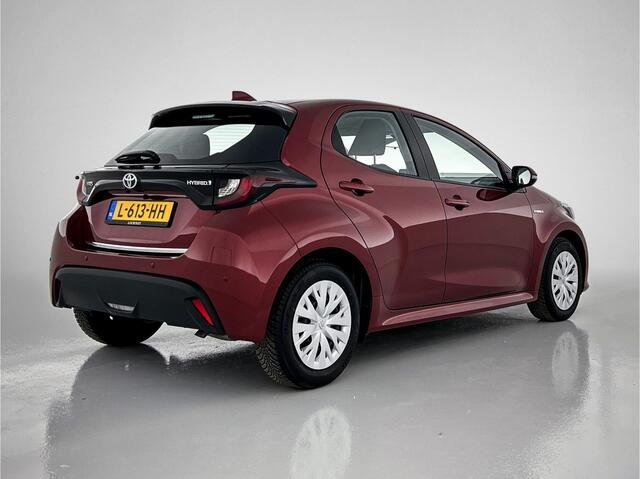 Toyota YARIS 1.5 Hybrid Active | Parkeersensor voor en achter |