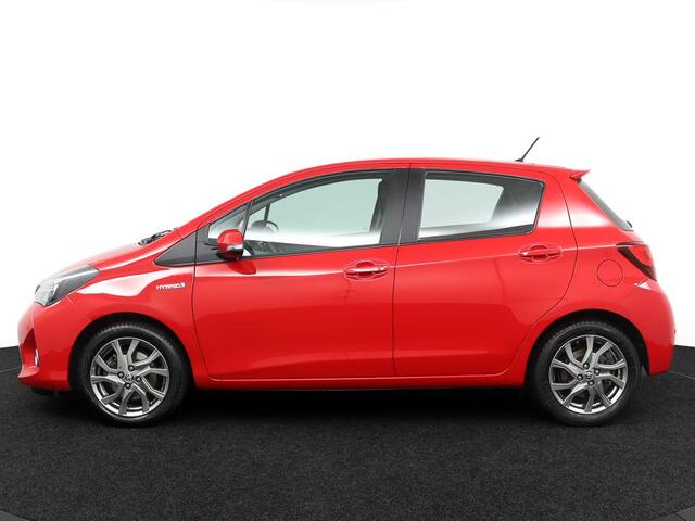 Toyota YARIS 1.5 Hybrid Dynamic | Parkeersensoren | Navigatie | Cruise-Control | Parkeercamera |