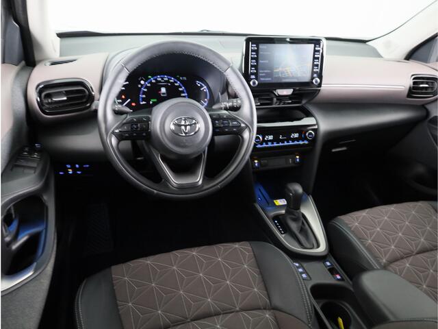 Toyota YARIS Cross 1.5 Hybrid Executive Limited | Trekhaak afneembaar | 360° Camera | Stoel- en Stuurverwarming | Elektrische kofferklep |
