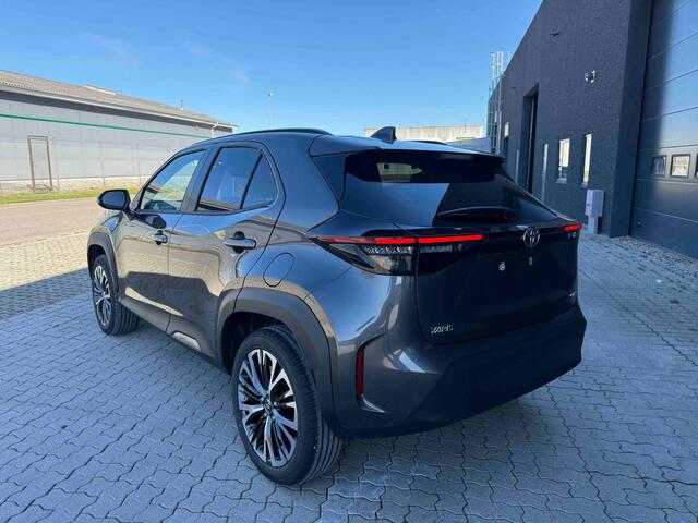 Toyota YARIS Cross 1.5 Hybrid 130 Executive |Navi|Carplay|PDC V+A|Camera|Stuur en stoel verwarming|Elektrische a.klep|
