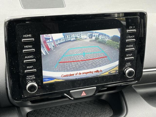 Toyota YARIS 1.5 Hybrid Dynamic | Navigatie | Parkeersensoren achter | Carplay | LED koplampen | Keyless entry |
