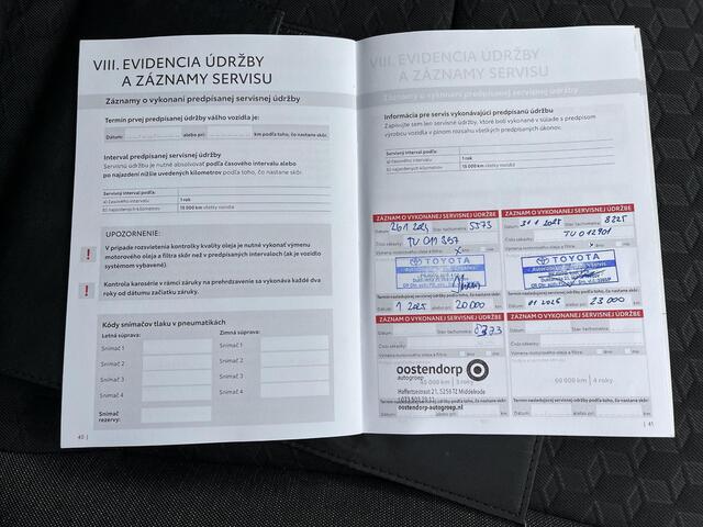 Toyota YARIS 1.5 Hybrid Active | Parkeersensoren achter | Stoelverwarming | Carplay | Cruise control adaptief |