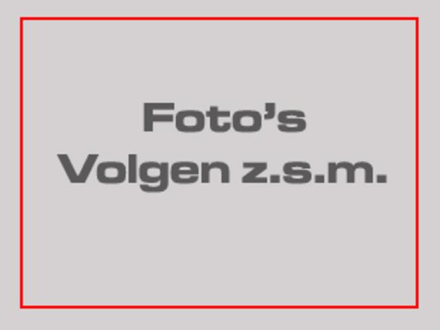 Toyota YARIS 1.5 Hybrid Y20 , two tone \ navi \ camera \ trekhaak afneembaar \ lmv