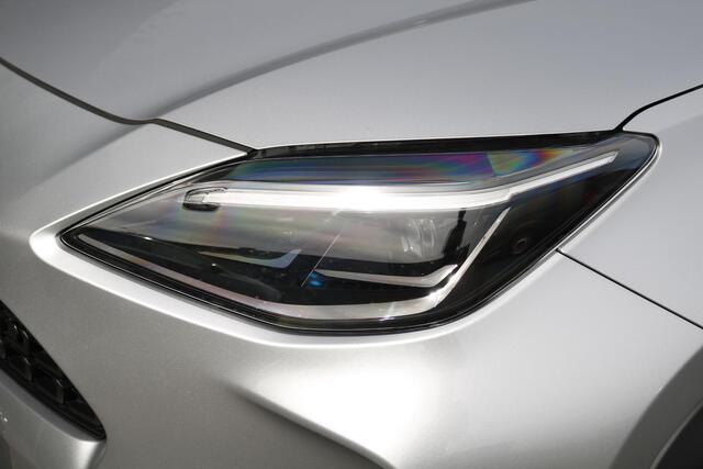 Toyota YARIS Cross 1.5 Hybrid Dynamic Stoelverwarming, Parkeersensoren