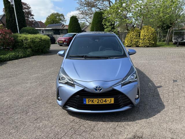 Toyota YARIS 1.5 Hybrid Executive Panodak