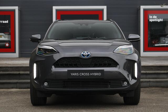 Toyota YARIS Cross 1.5 Hybrid Dynamic Stoelverwarming, Parkeersensoren