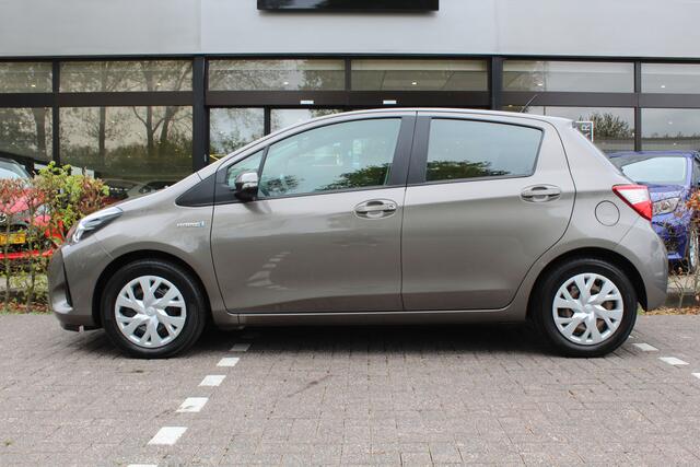 Toyota YARIS 1.5 Hybrid Active | Rijklaar | Clima | ''Trekhaak'' | Camera | Cruise
