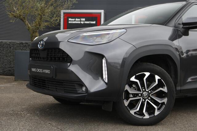 Toyota YARIS Cross 1.5 Hybrid Dynamic Stoelverwarming, Parkeersensoren
