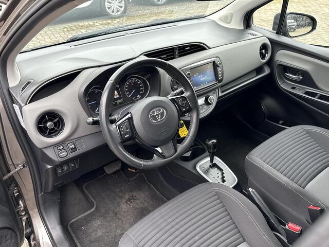 Toyota YARIS 1.5 Hybrid Aspiration **CRUISE CONTROL/ CLIMATE CONTROL/ PARKEERCAMERA/ 36 MAANDEN GARANTIE**