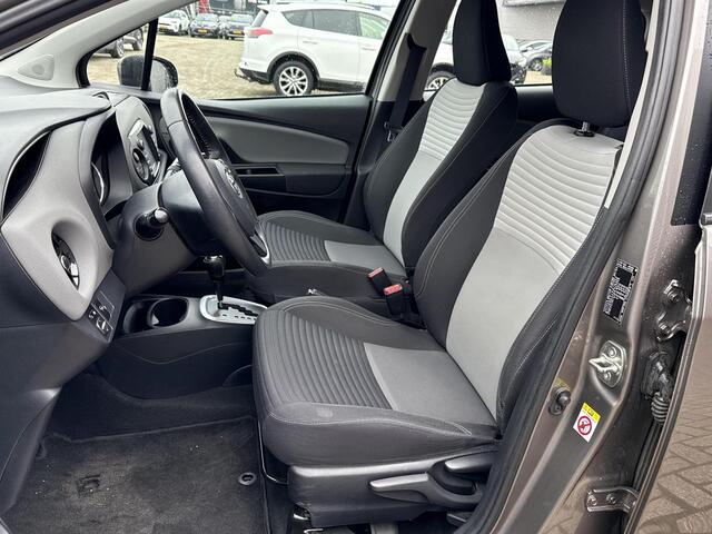 Toyota YARIS 1.5 Hybrid Aspiration **CRUISE CONTROL/ CLIMATE CONTROL/ PARKEERCAMERA/ 36 MAANDEN GARANTIE**
