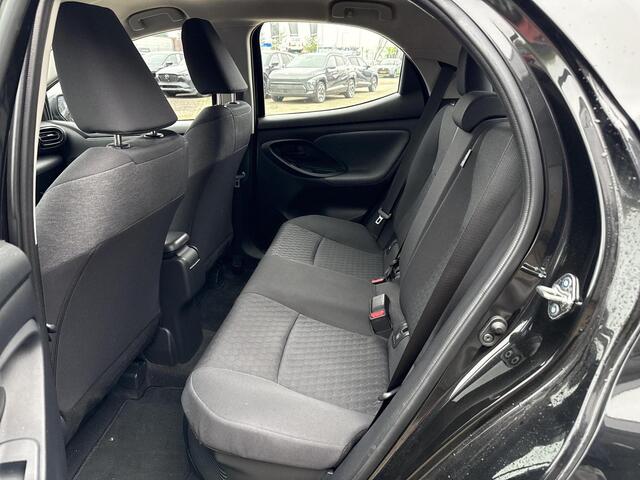 Toyota YARIS 1.5 Hybrid Dynamic **NAVIGATIE/ APPLE CARPLAY & ANDROID AUTO/ ADAPTIVE CRUISE CONTROL/ 36 MAANDEN GARANTIE**