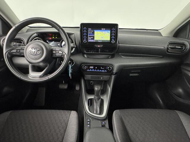 Toyota YARIS 1.5 Hybrid Dynamic | Navigatie | Camera | Licht metalen Velgen |