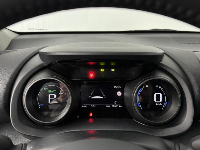 Toyota YARIS 1.5 Hybrid Dynamic | Navigatie | Camera | Licht metalen Velgen |