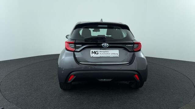 Toyota YARIS 1.5 Hybrid Dynamic
