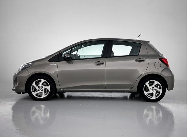 Toyota YARIS 1.5 Hybrid Trend