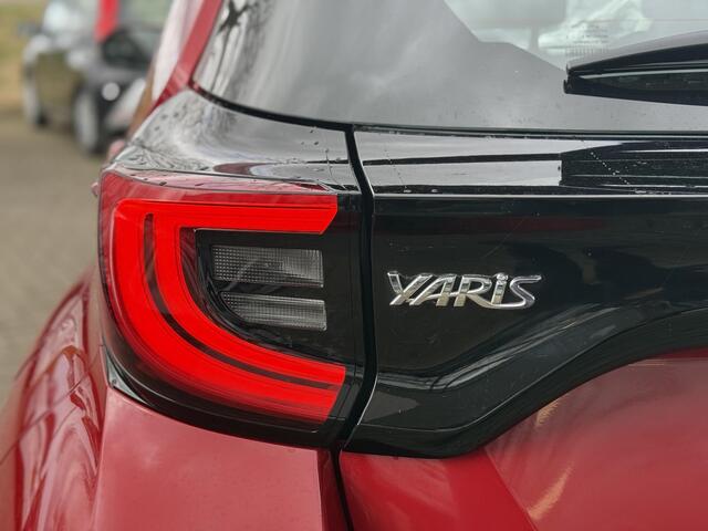 Toyota YARIS 1.5 Hybrid 115 Active Technology | Stoel + stuurverwarming | Unieke km