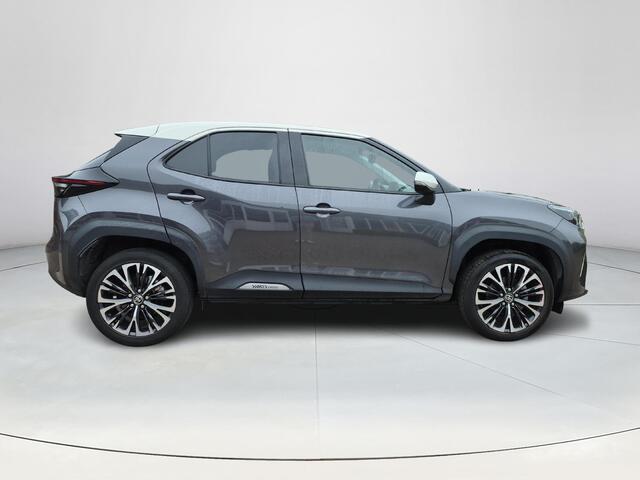 Toyota YARIS Cross 1.5 Hybrid Executive | Carplay | Stoelverwarming | Navigatie | Keyless entry