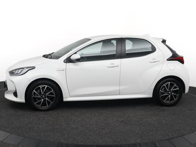 Toyota YARIS 1.5 Hybrid First Edition | Apple carplay/Android auto | Lichtmetalen velgen | Keyless entry/start | Full map navigatie |