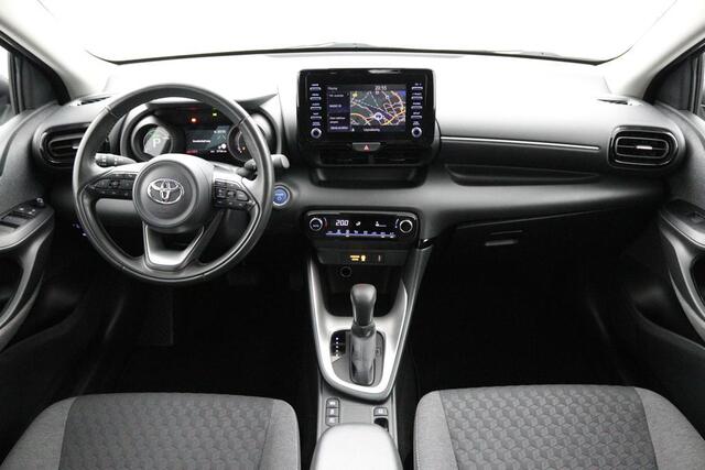 Toyota YARIS 1.5 Hybrid First Edition | Apple carplay/Android auto | Lichtmetalen velgen | Keyless entry/start | Full map navigatie |