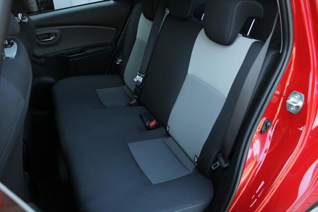 Toyota YARIS 1.5 Hybrid Active 116PK Automaat Achteruitrijcamera, Cruise Control, Bluetooth, Airco Automatisch