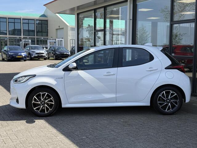 Toyota YARIS 1.5 Hybrid Dynamic Keyless | LED | Camera | ACC