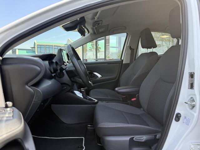 Toyota YARIS 1.5 Hybrid Dynamic Keyless | LED | Camera | ACC