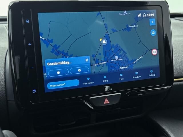 Toyota YARIS Cross 1.5 Hybrid Adventure | Elektrische Achterklep | Dodehoek Signalering | Stoel en Stuur-verwarming |