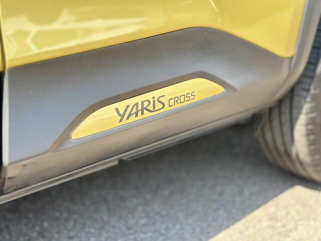 Toyota YARIS 1.5 Hybrid Explore / Navi / Camera / Parkeersensoren