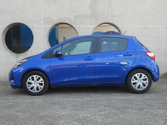 Toyota YARIS 1.0 VVT-i Active